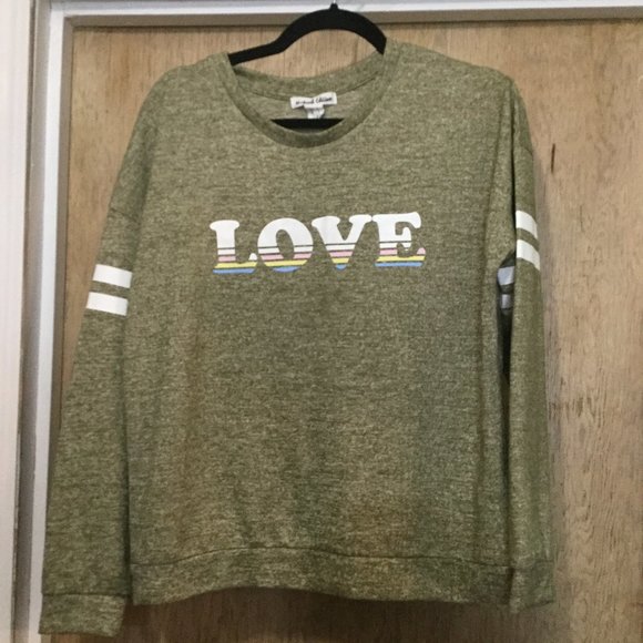 Love graphic soft green crewneck sweatshirt size L  Weekend Edition - Picture 1 of 5